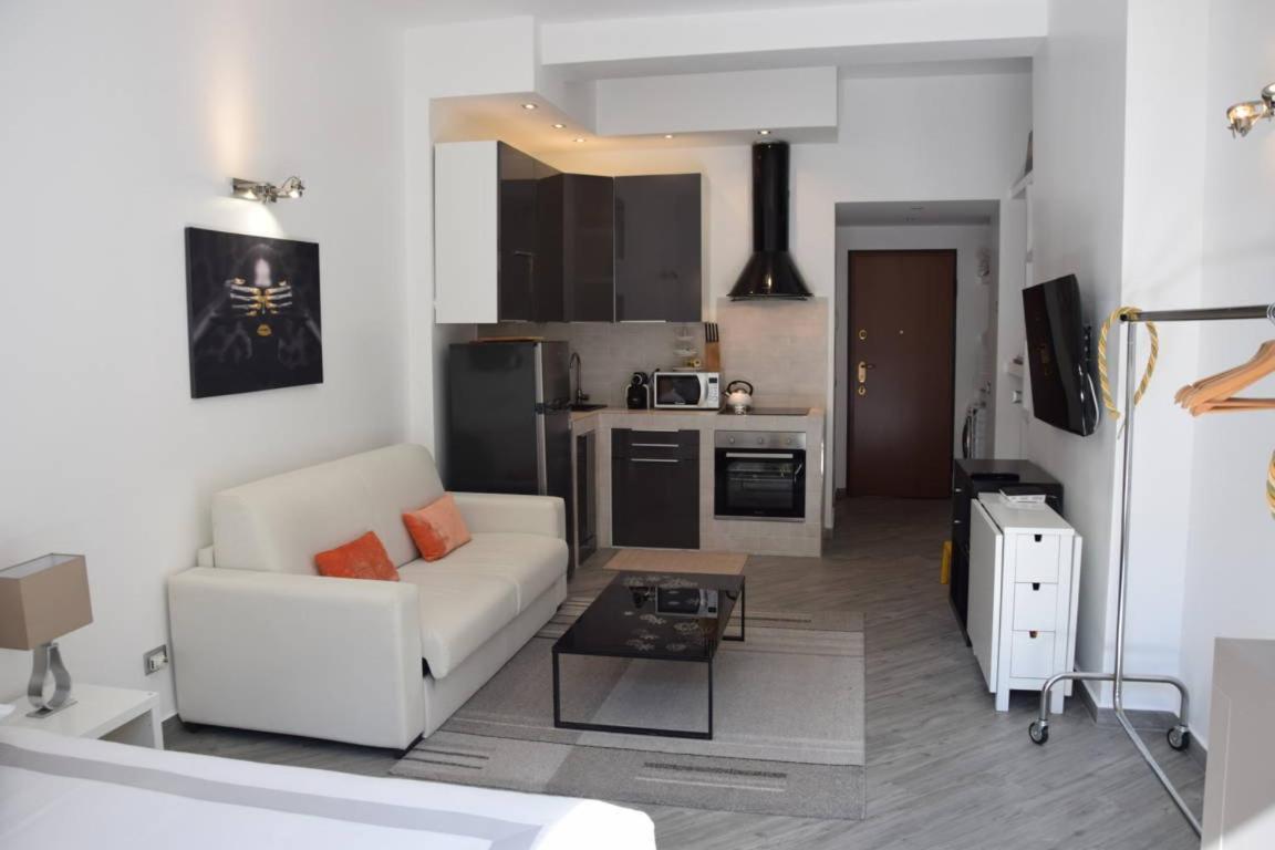 Accomodations Stazione Centrale Μιλάνο Εξωτερικό φωτογραφία