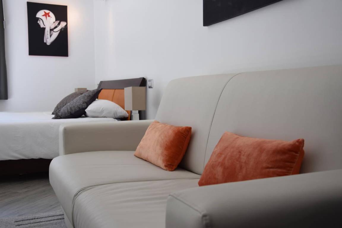 Accomodations Stazione Centrale Μιλάνο Εξωτερικό φωτογραφία